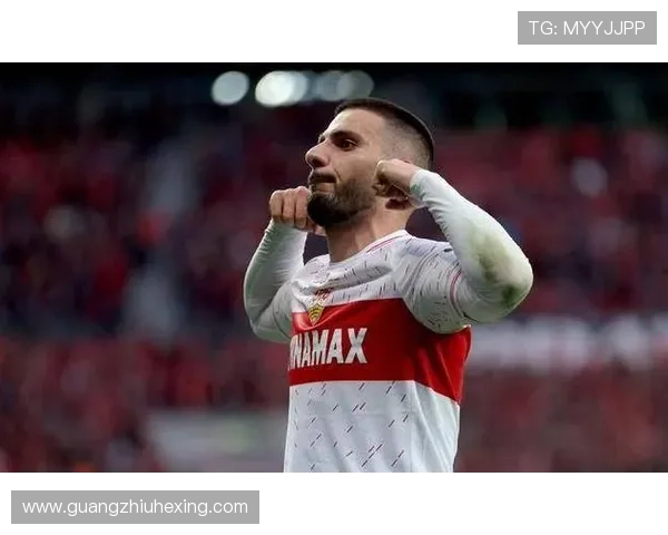 拜仁半场领先斯图加特 格雷罗雅克松戴维斯破门